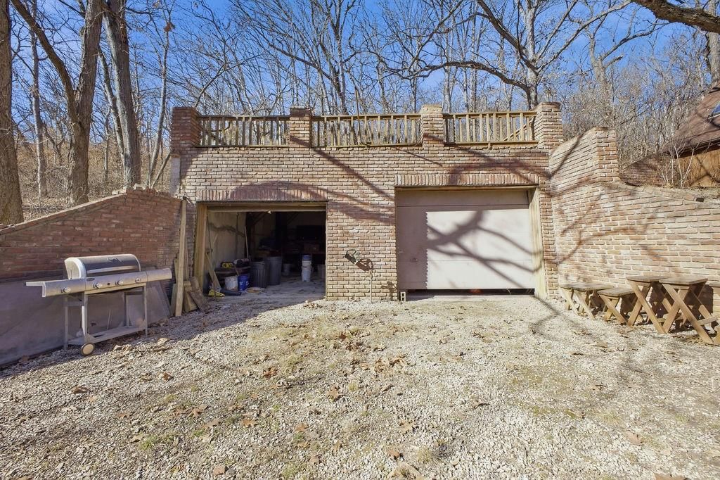 9246 Albany Road — photo 7