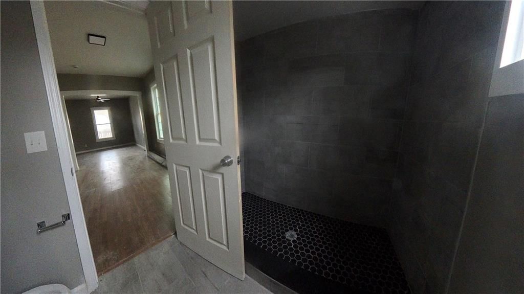 2202 Agnes Avenue — photo 5