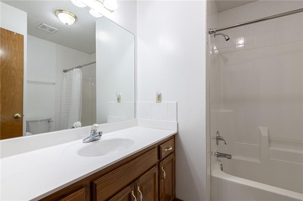 207 N 4th Street — photo 16
