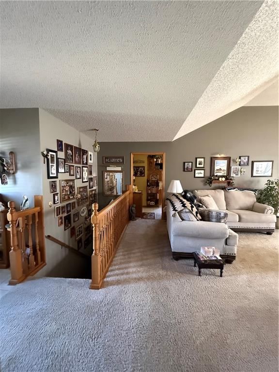 617 Oakwood Street — photo 5