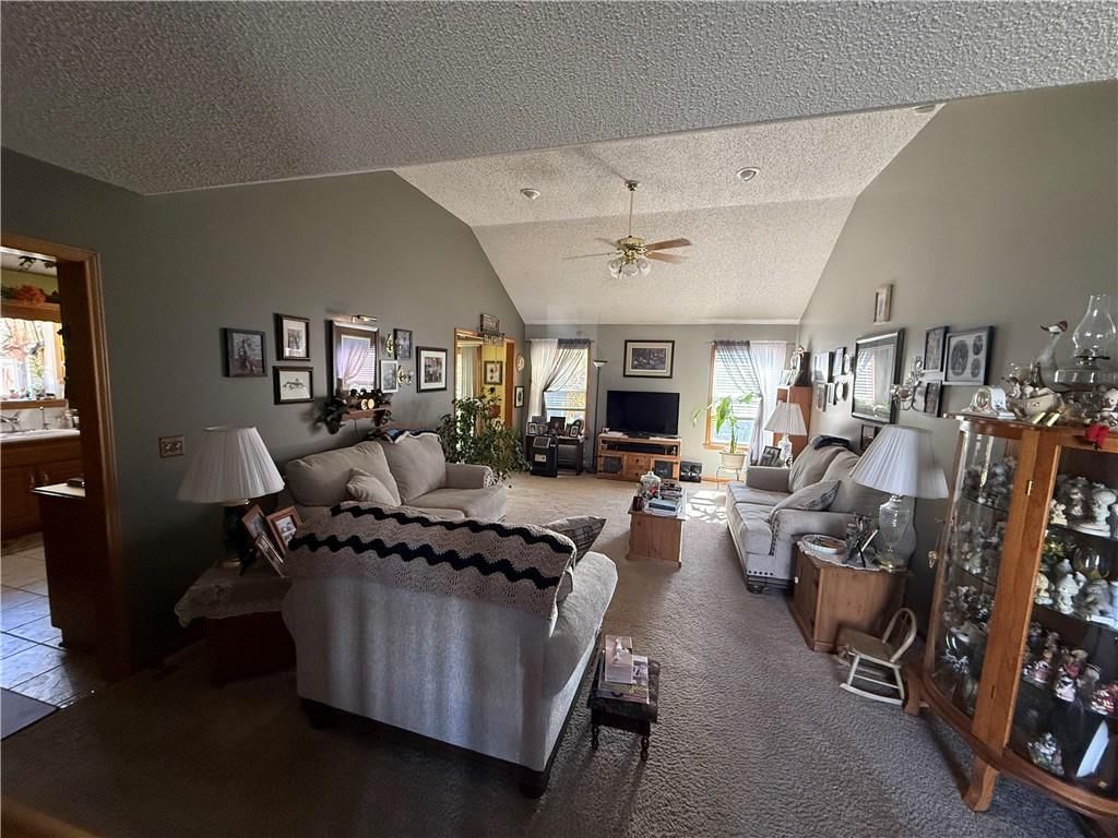 617 Oakwood Street — photo 16