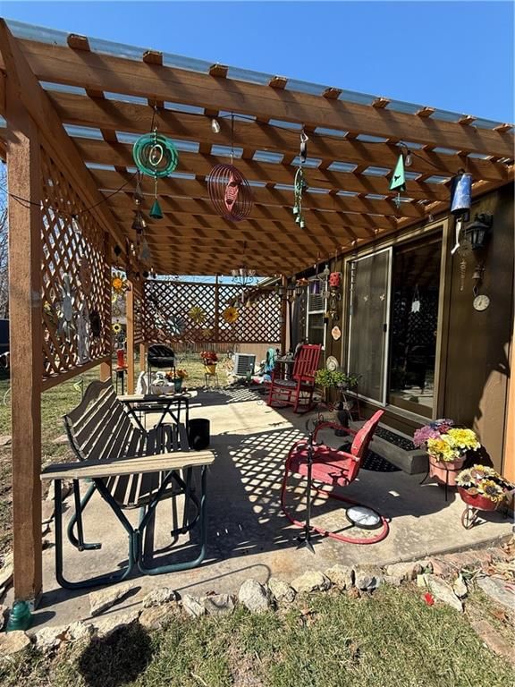 617 Oakwood Street — photo 27