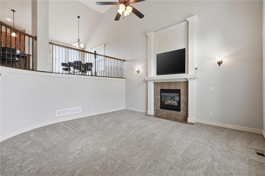 1217 Hampton Drive — photo 6