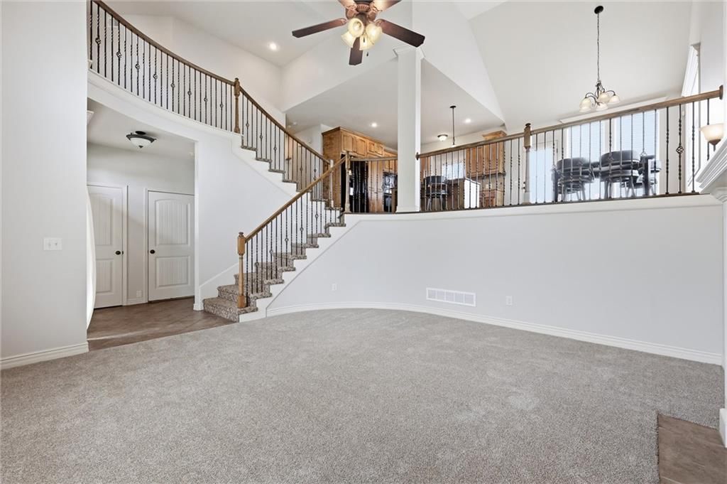 1217 Hampton Drive — photo 8