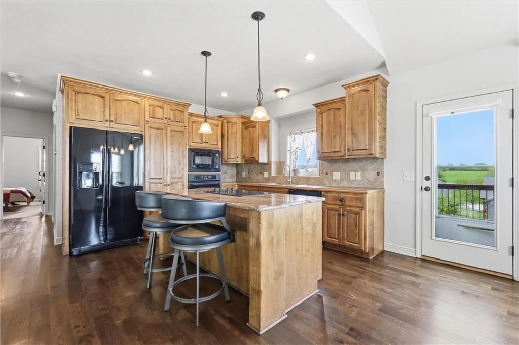 1217 Hampton Drive — photo 10