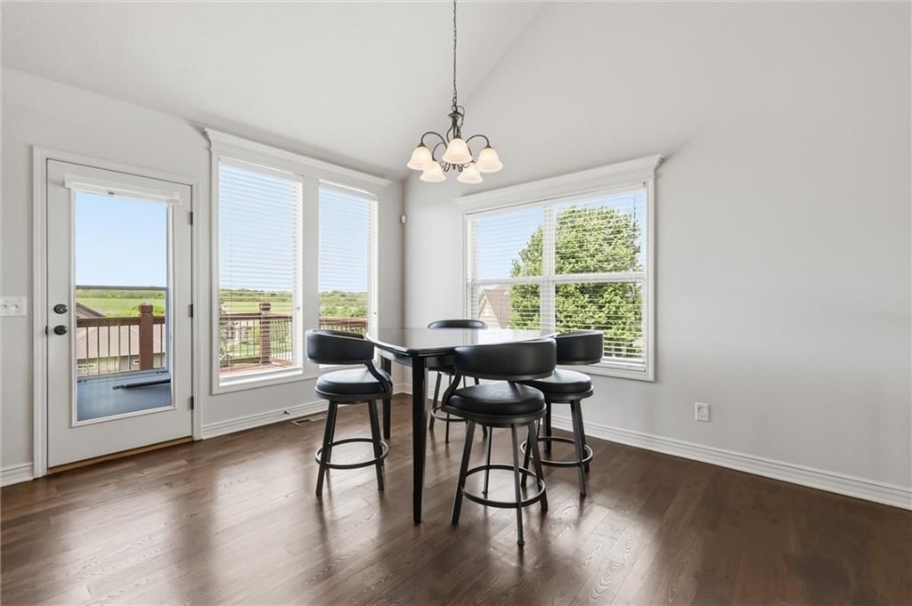 1217 Hampton Drive — photo 14