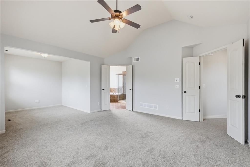 1217 Hampton Drive — photo 18