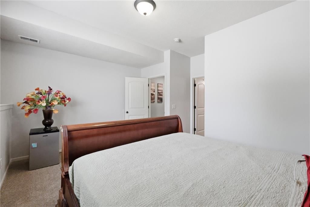 1217 Hampton Drive — photo 26