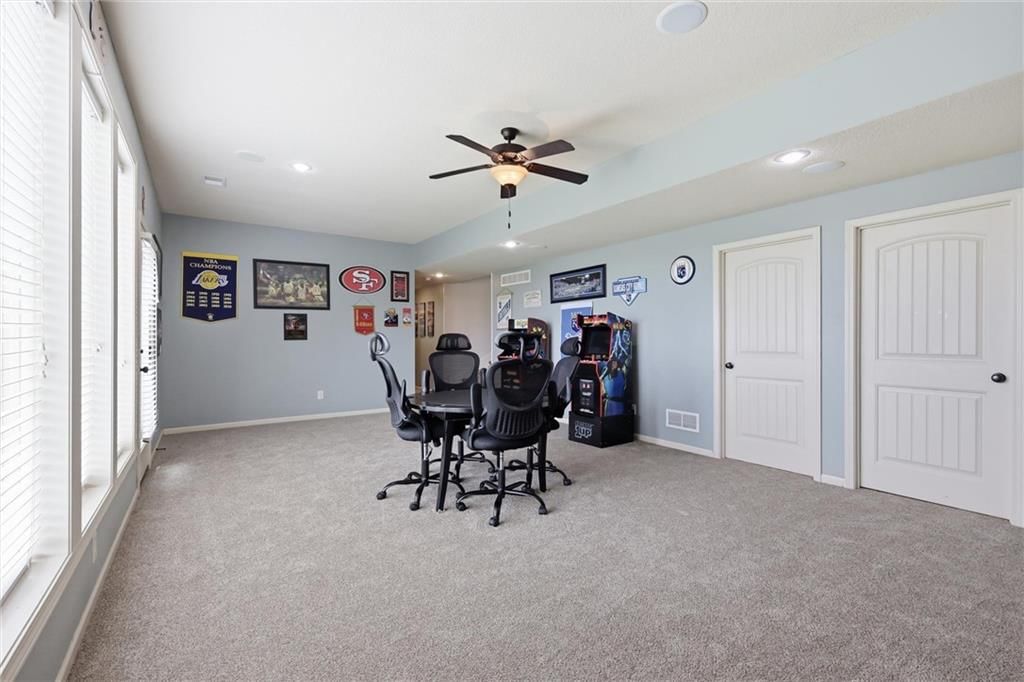 1217 Hampton Drive — photo 31