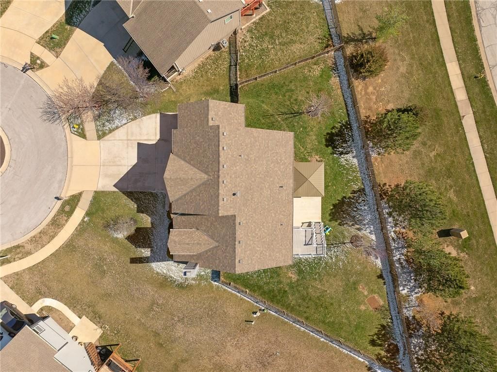 12670 S Hedge Court — photo 31