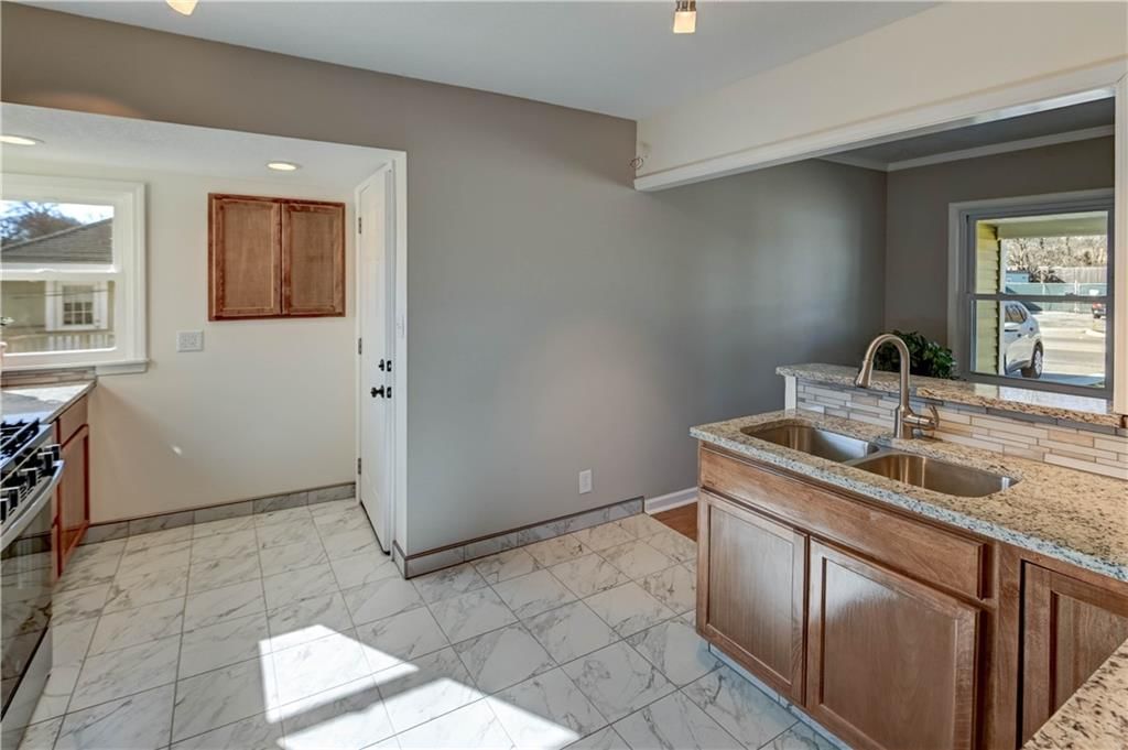 1505 N 38th Street — photo 18