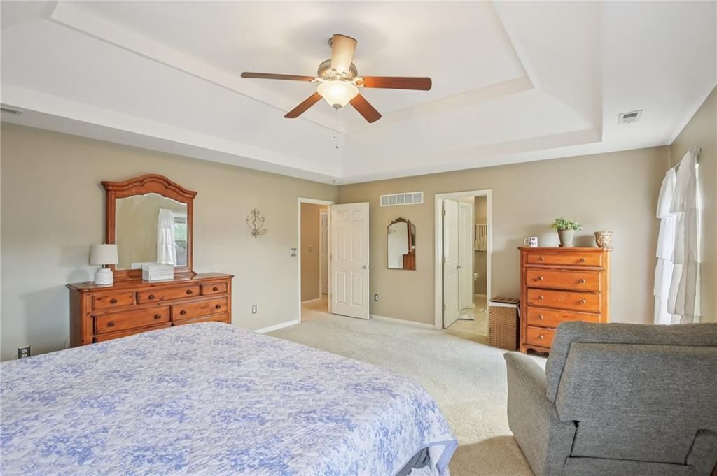 208 Westgate Court — photo 11