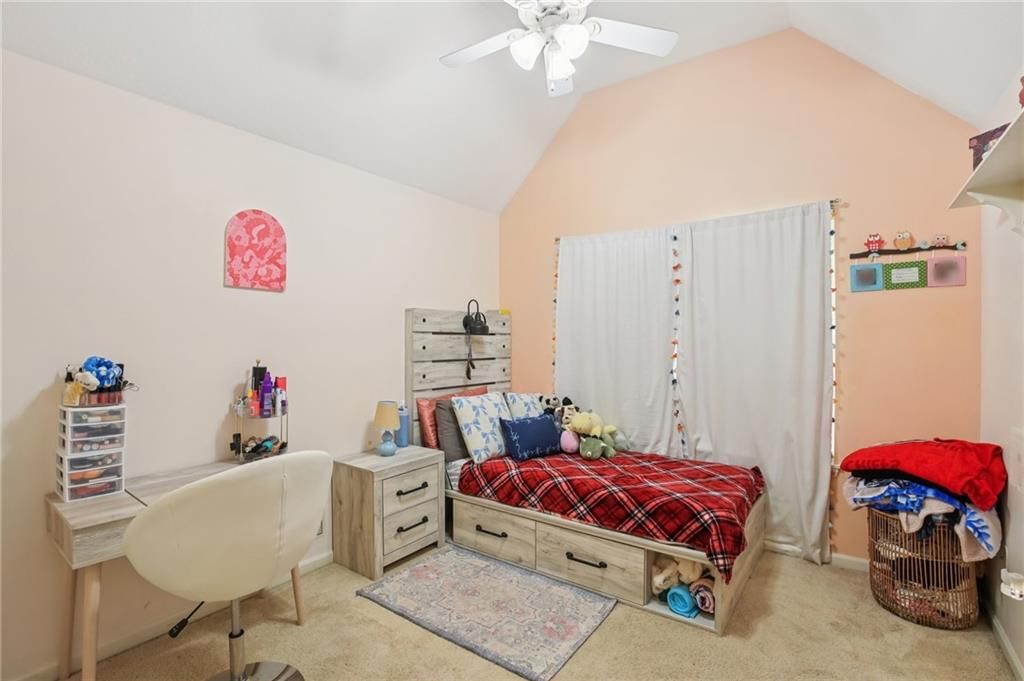 208 Westgate Court — photo 12