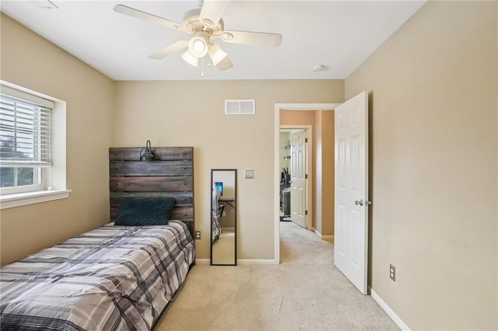 208 Westgate Court — photo 15