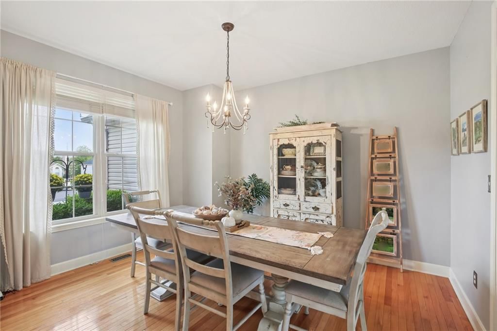 208 Westgate Court — photo 28