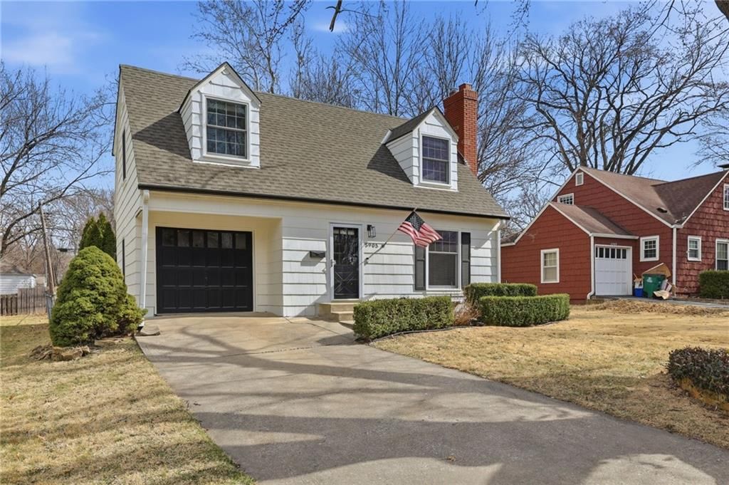 5905 Catalina Street — photo 3