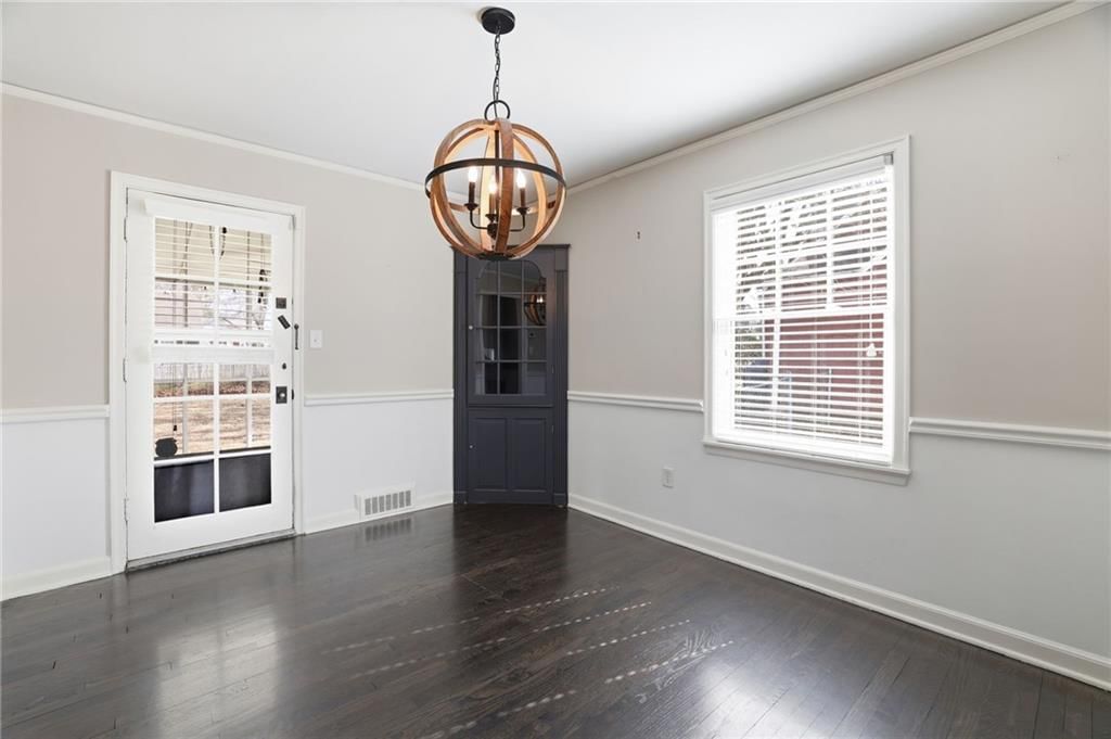 5905 Catalina Street — photo 8