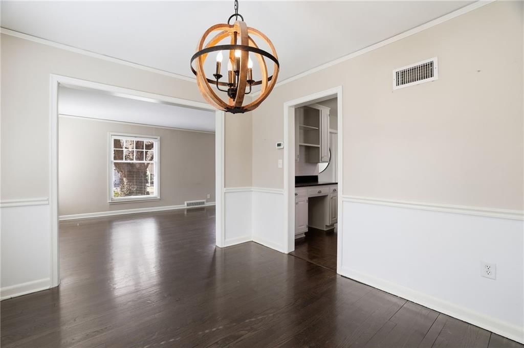 5905 Catalina Street — photo 9