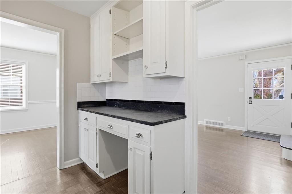 5905 Catalina Street — photo 14