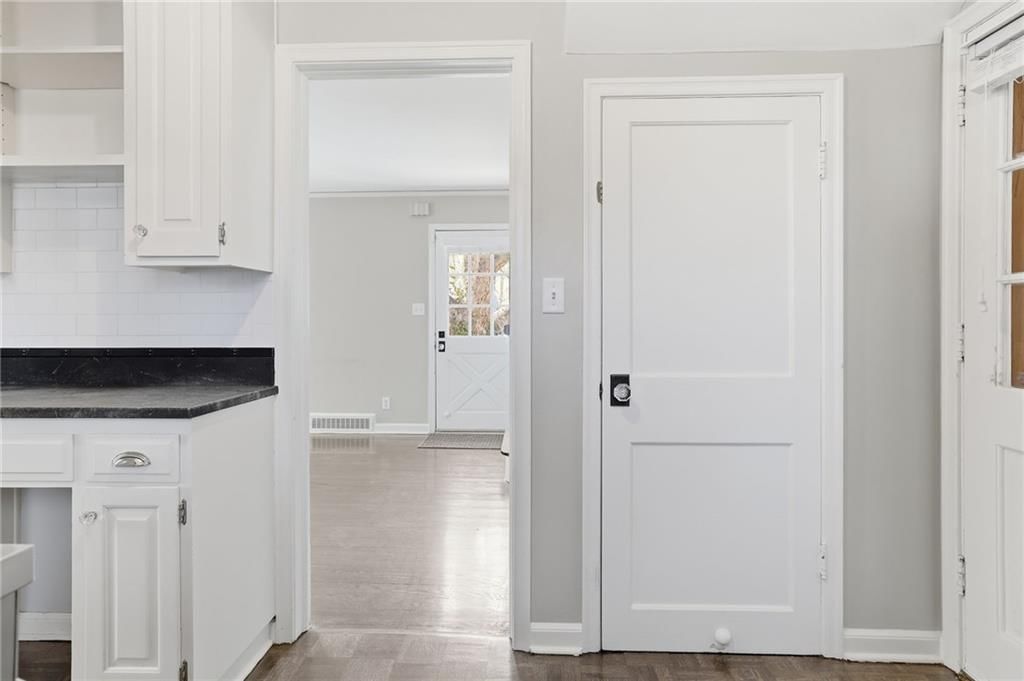 5905 Catalina Street — photo 15