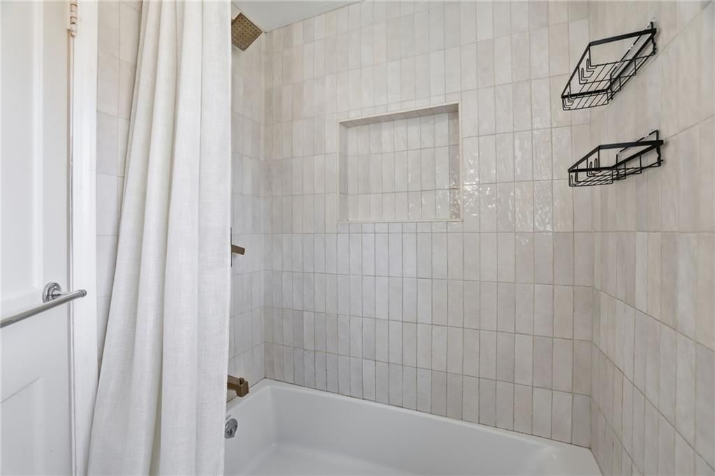 5905 Catalina Street — photo 16