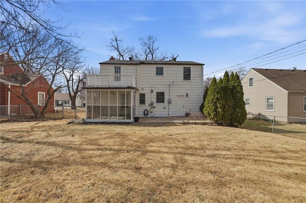 5905 Catalina Street — photo 24