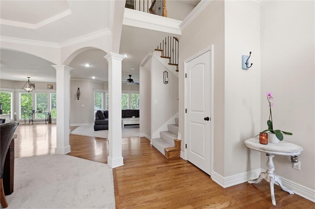 312 SE Battery Drive — photo 9