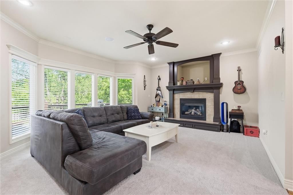 312 SE Battery Drive — photo 12