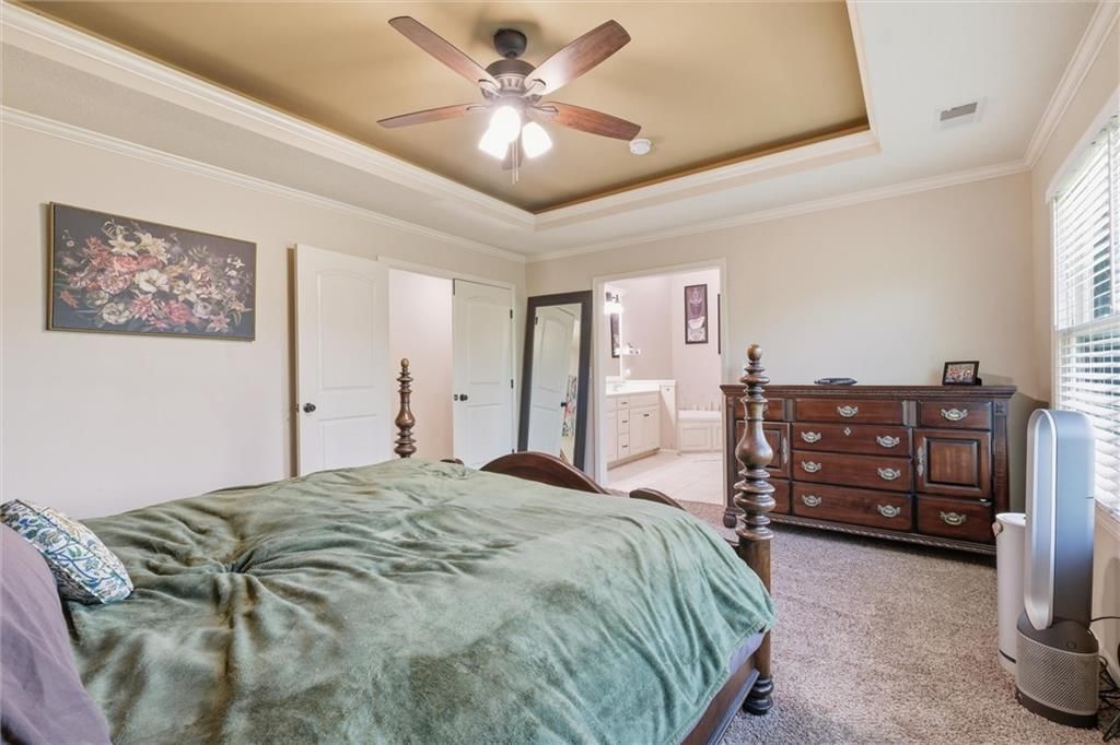 312 SE Battery Drive — photo 25