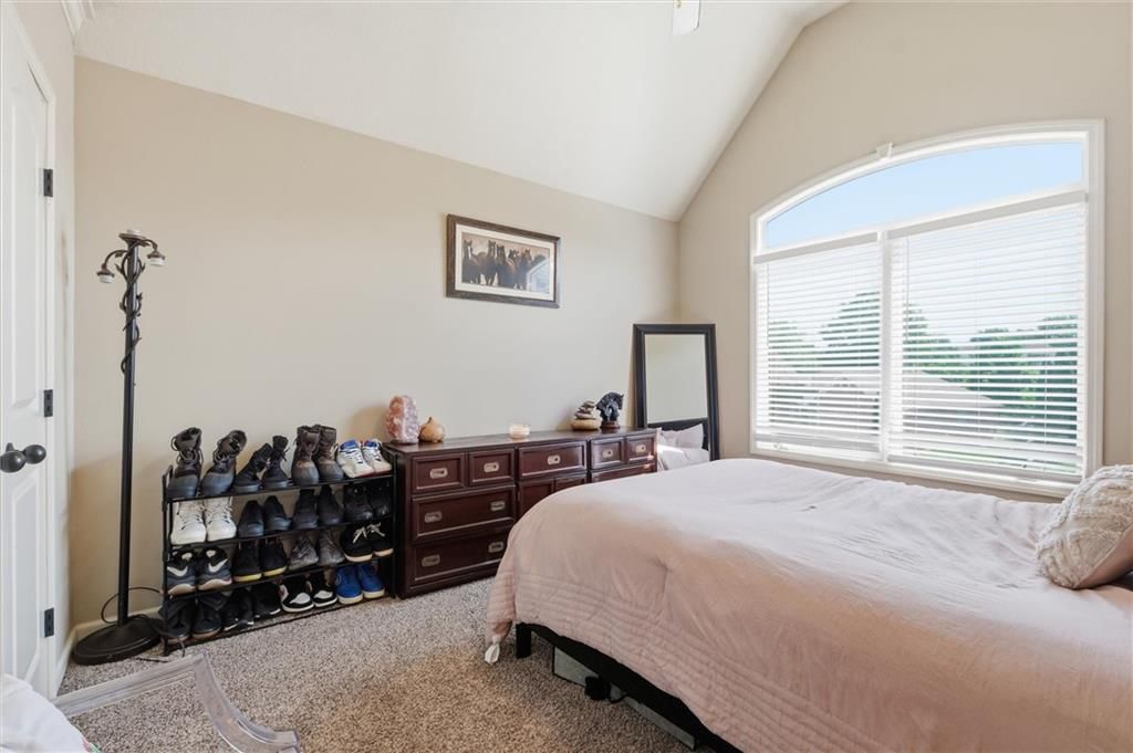 312 SE Battery Drive — photo 28