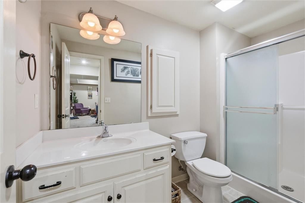 312 SE Battery Drive — photo 37