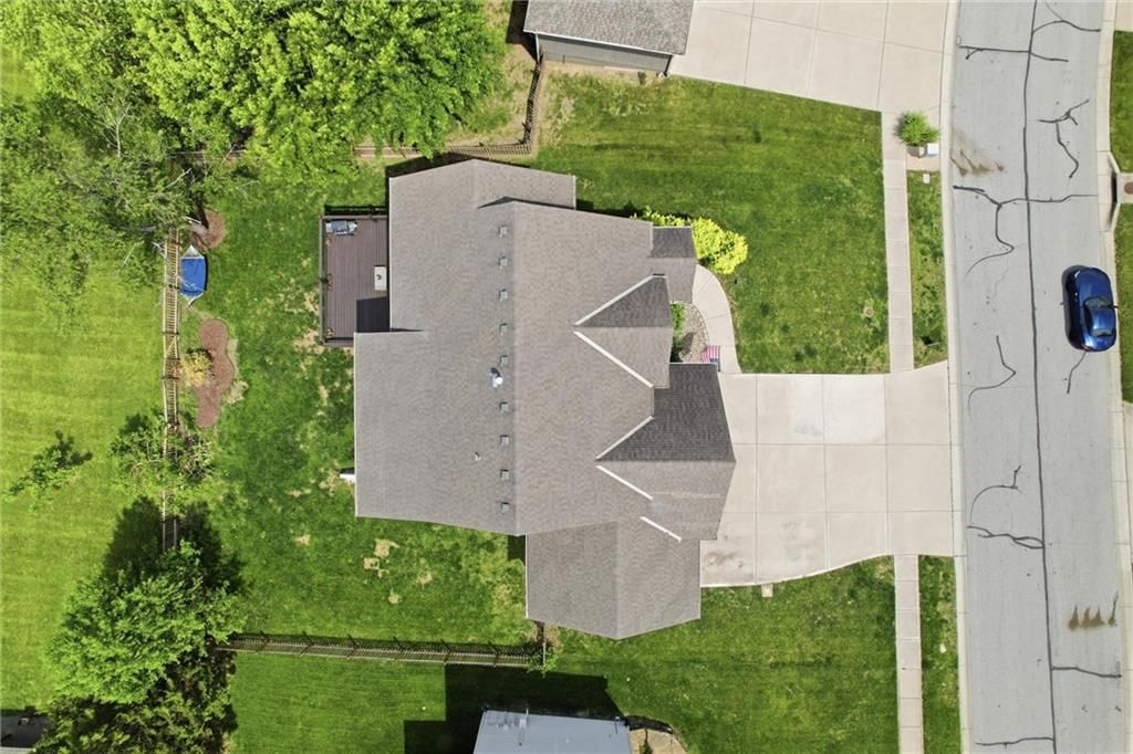 312 SE Battery Drive — photo 42