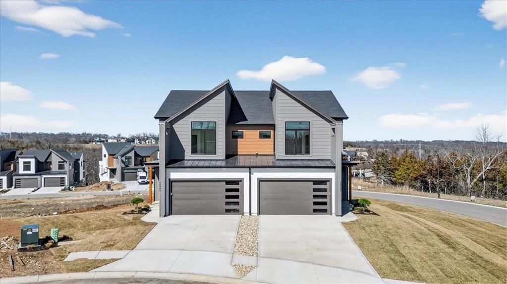 22580 W 93rd Street, Lenexa, KS