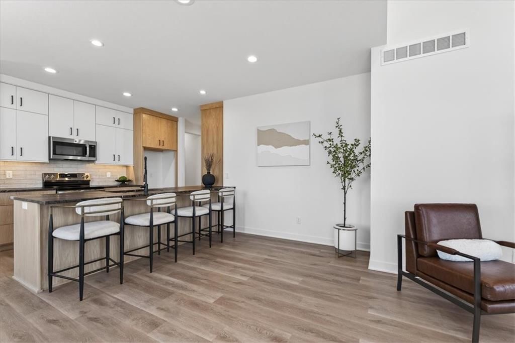22580 W 93rd Street — photo 13