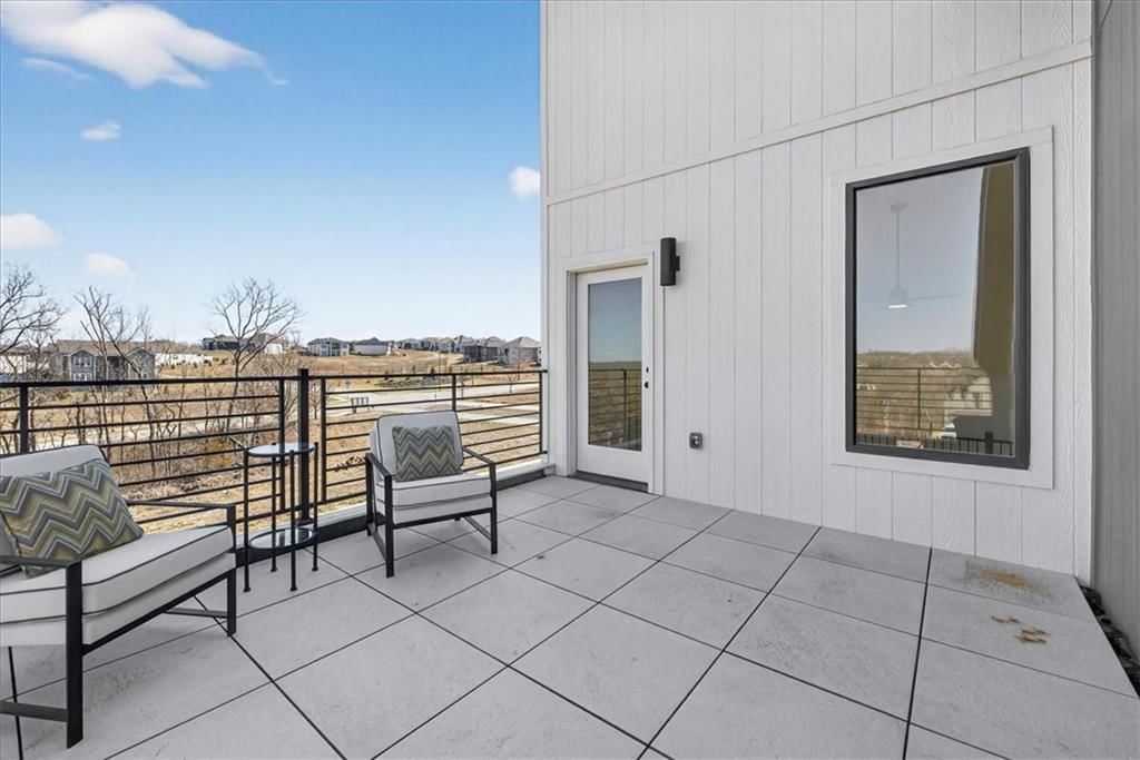 22580 W 93rd Street — photo 39