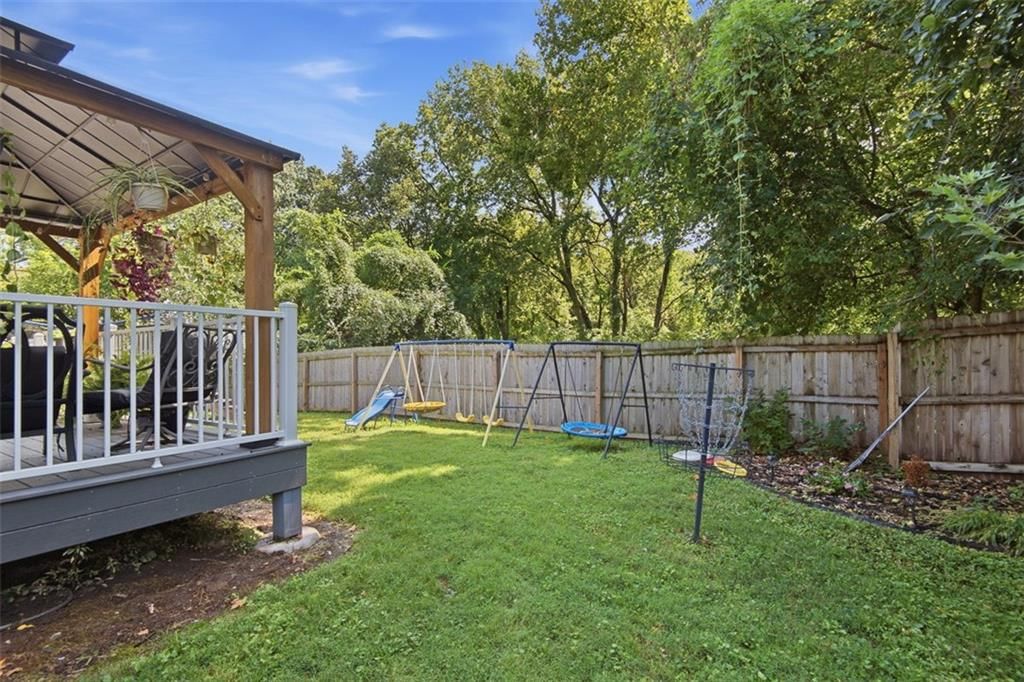 5221 Swartz Road — photo 32