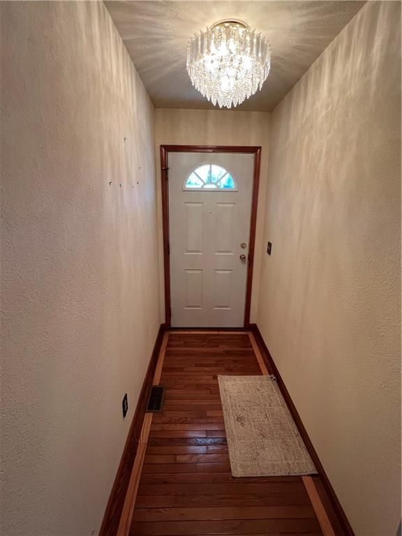 9 SE Hilltop Terrace Road — photo 3