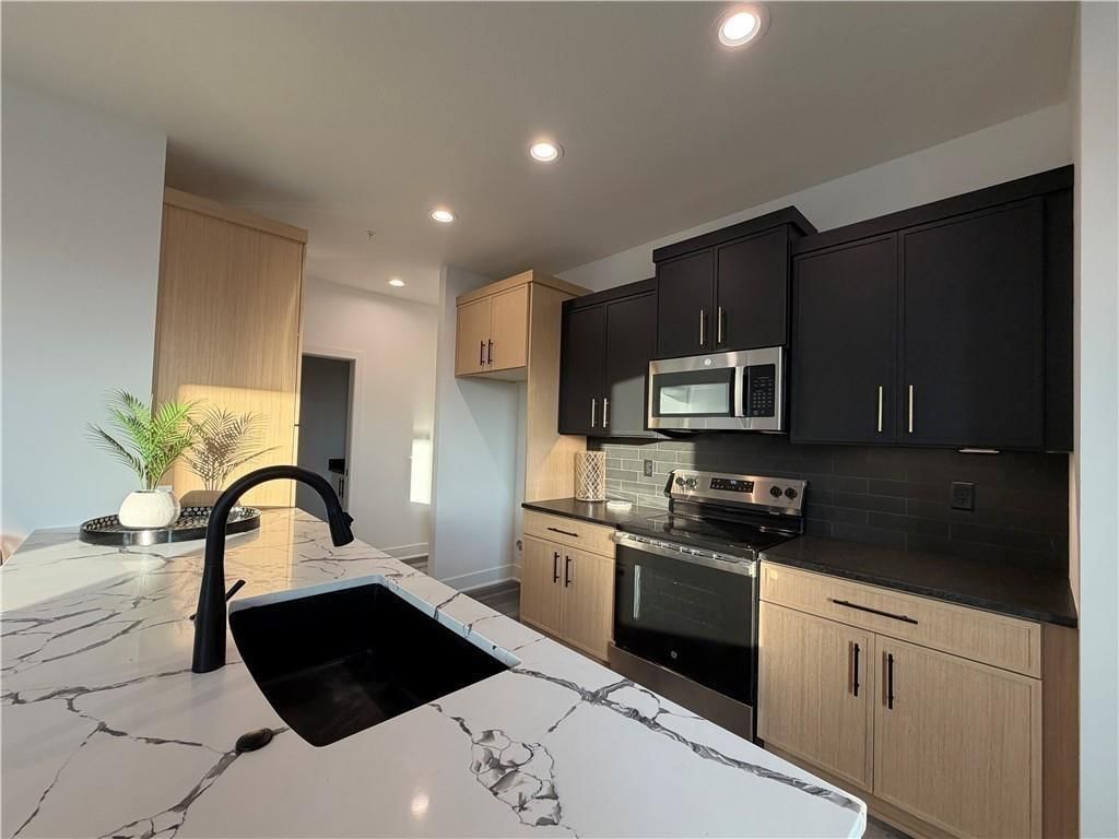 9313 Aminda Street — photo 3