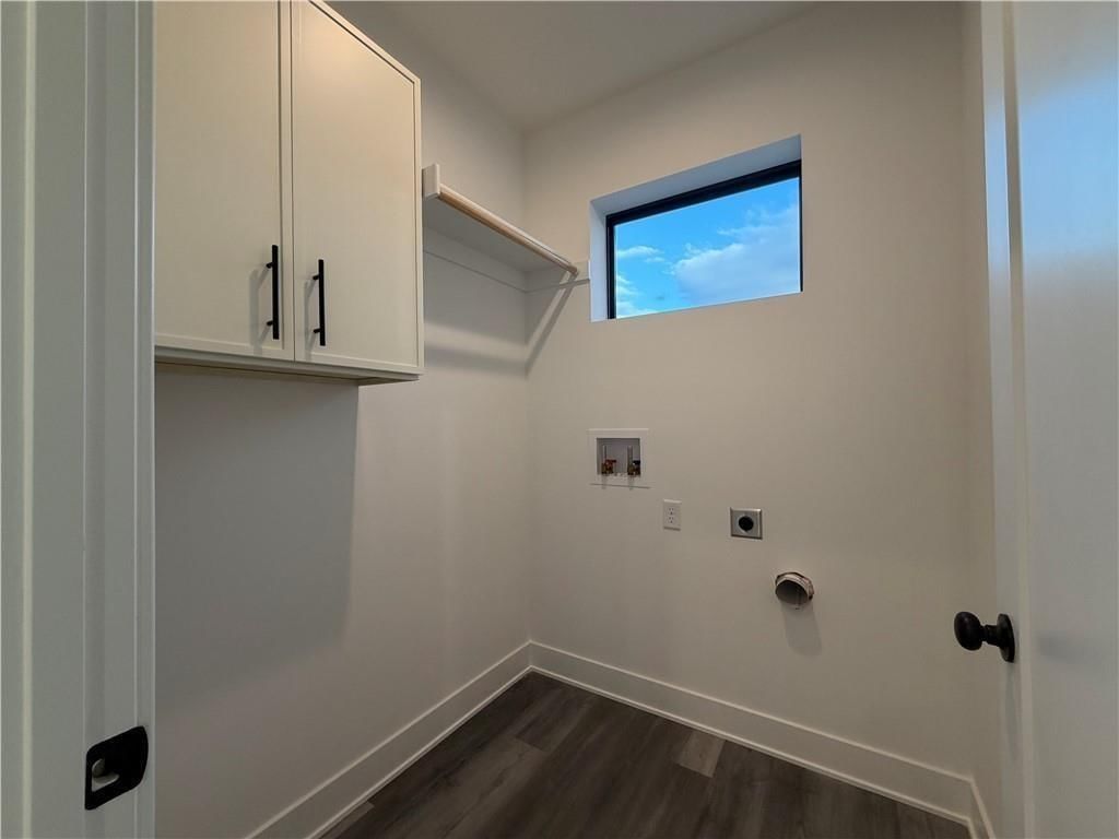 9313 Aminda Street — photo 13