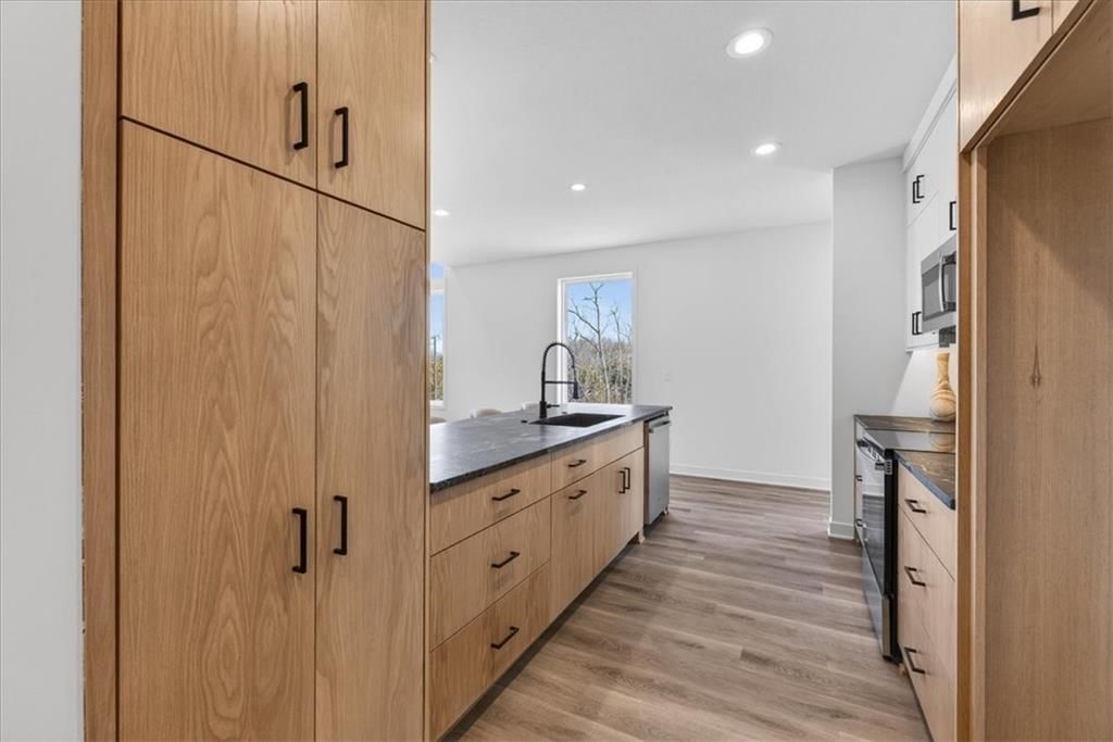 9309 Aminda Street — photo 7