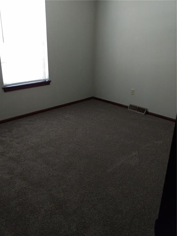 7423 & 7425 Englewood Lane — photo 3
