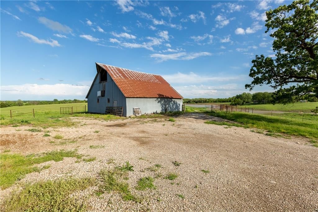 SE Tract A 400th Road — photo 38