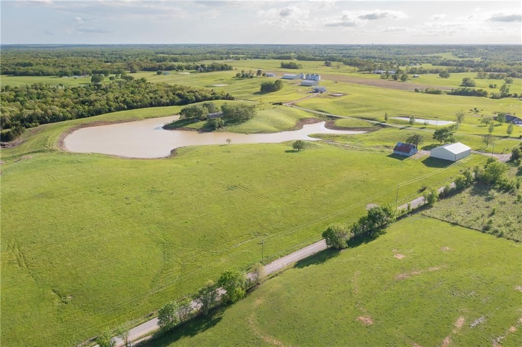 SE Tract B 400th Road — photo 2