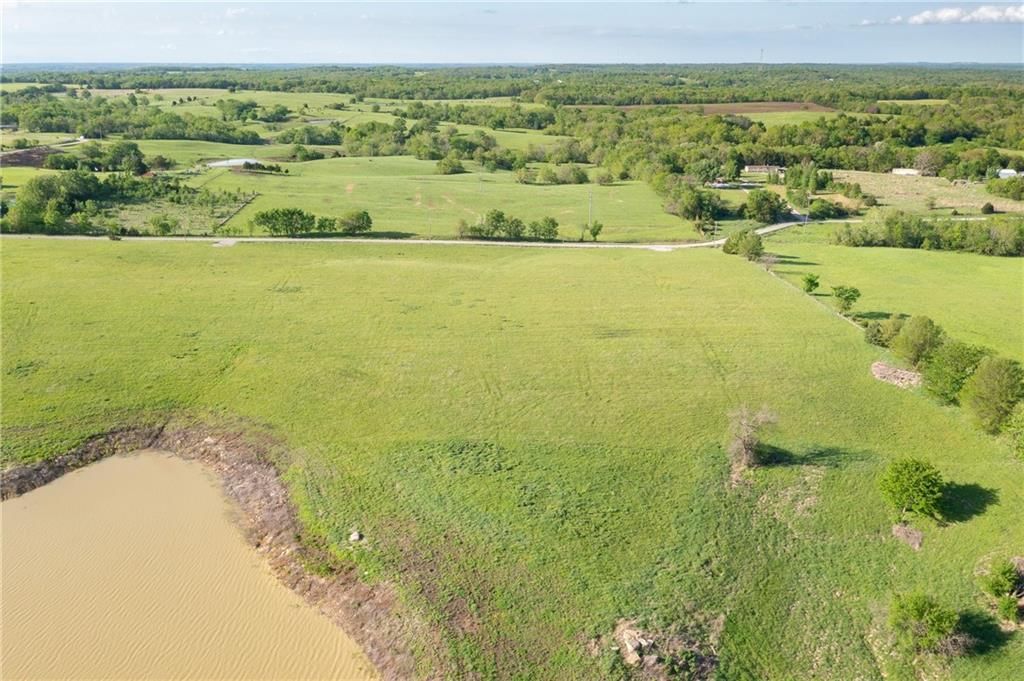 SE Tract C 400th Road — photo 15
