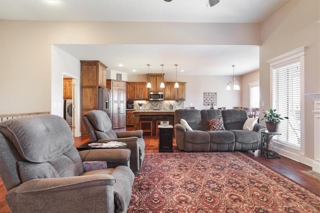 706 Crestridge Drive — photo 6