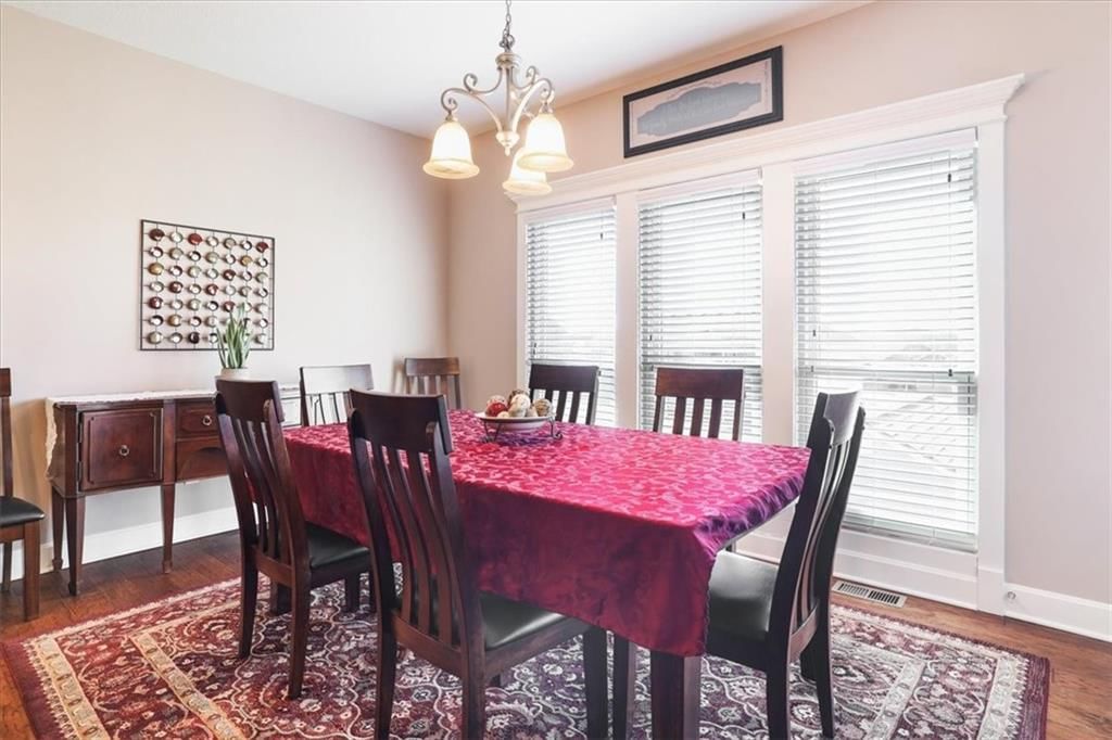 706 Crestridge Drive — photo 12