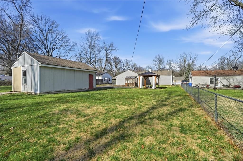 8403 E 111th Terrace — photo 31