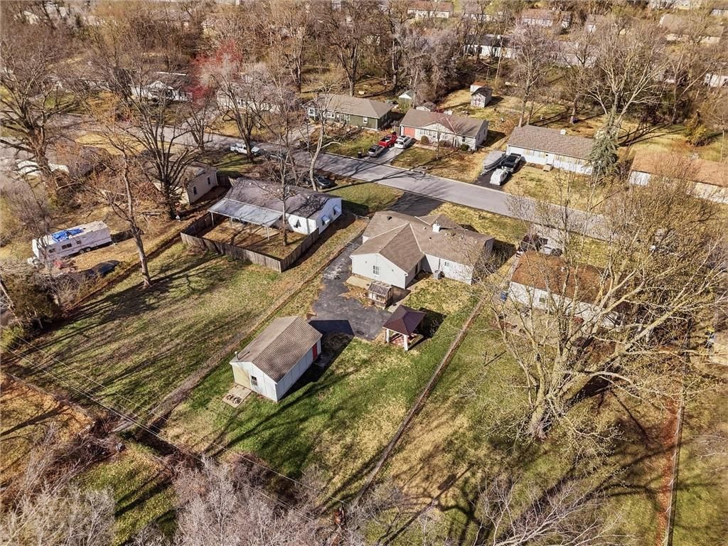 8403 E 111th Terrace — photo 37