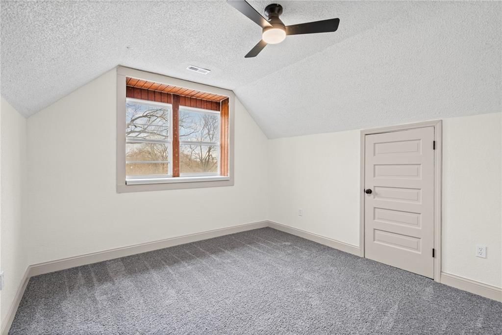 3644 Washington Avenue — photo 13