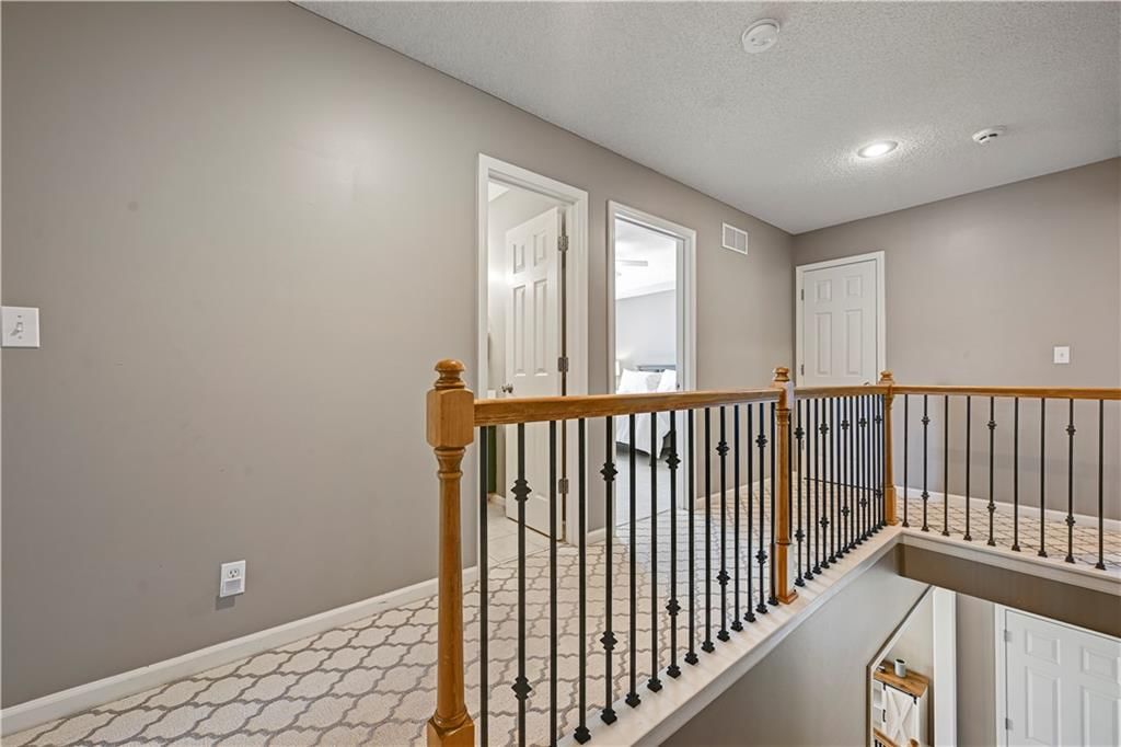 6047 Theden Street — photo 17